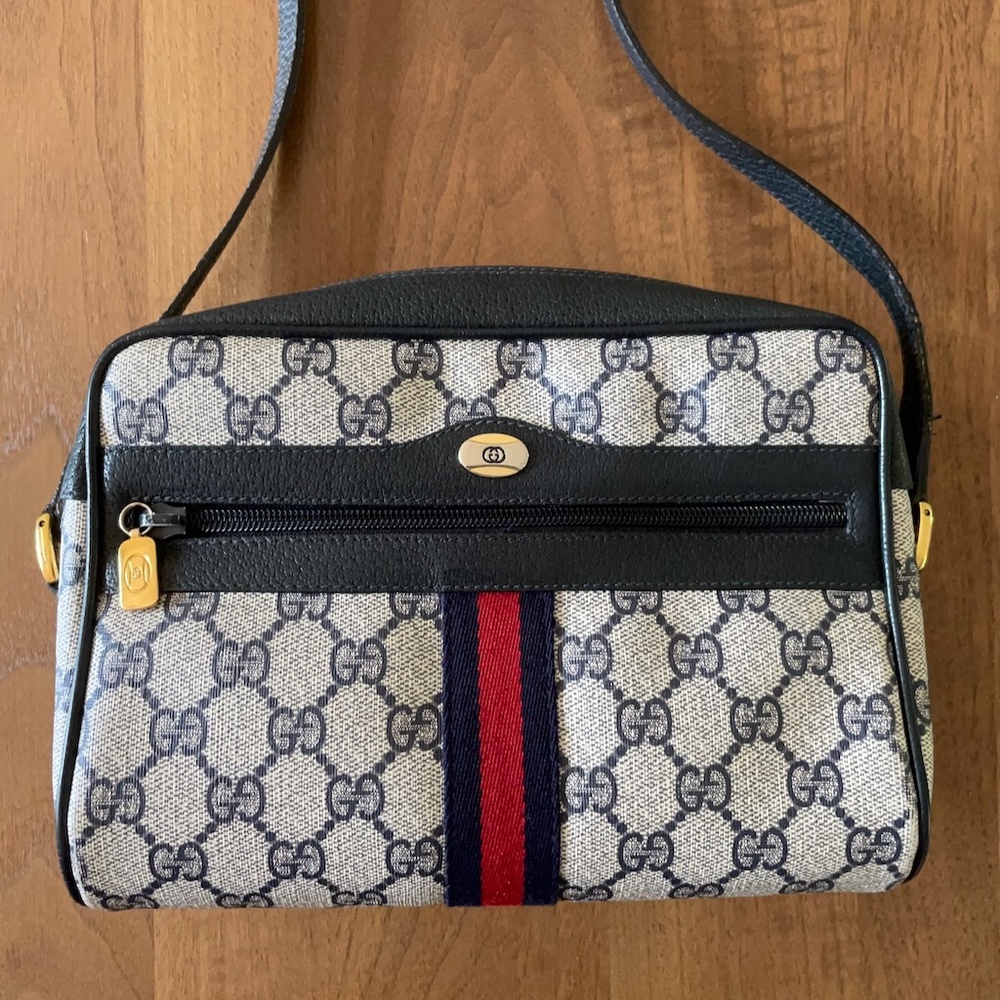 authentic vintage Gucci GG camera bag Sherry line navy w dustbag made in Italy